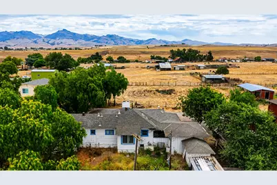 433 Mansfield Rd, Hollister, CA 95023 - Photo 45