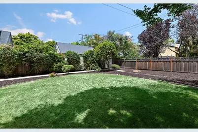 442 Marin Dr, Burlingame, CA 94010 - Photo 27