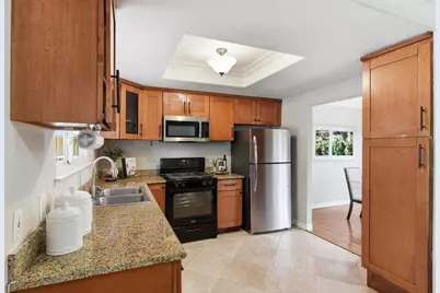 825 Pescadero Dr, San Jose, CA 95123 - Photo 17