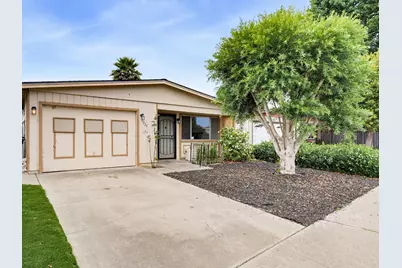 525 El Rio St, Watsonville, CA 95076 - Photo 1