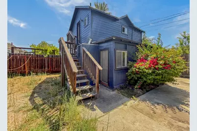 392 N 12th St, San Jose, CA 95112 - Photo 25