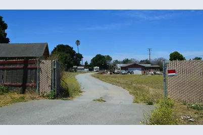 11610 Schoch Rd, Salinas, CA 93907 - Photo 1