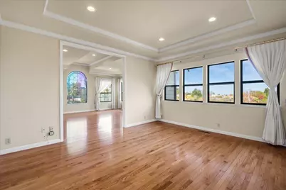 27220 Carrington Cir, Los Altos, CA 94022 - Photo 13