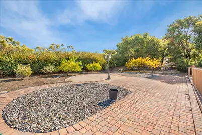 27220 Carrington Cir, Los Altos, CA 94022 - Photo 45
