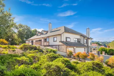 27220 Carrington Cir, Los Altos, CA 94022 - Photo 3