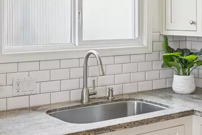 105 Skyline Dr, Daly City, CA 94015 - Photo 27