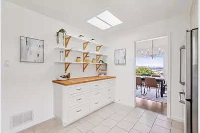 105 Skyline Dr, Daly City, CA 94015 - Photo 25
