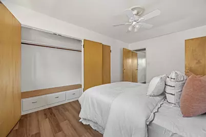365 E Iowa Ave, Sunnyvale, CA 94086 - Photo 15