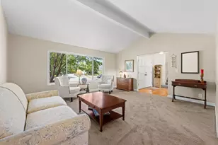 5386 Southbridge Ct, San Jose, CA 95118 - Photo 25