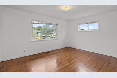 1738 1740 Sequoia Ave, Burlingame, CA 94010 - Photo 21