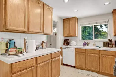 2842 Rosario Dr, San Jose, CA 95132 - Photo 11