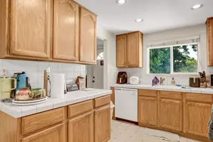 2842 Rosario Dr, San Jose, CA 95132 - Photo 11