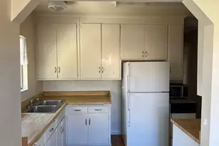 2725 Byron St, Palo Alto, CA 94306 - Photo 9