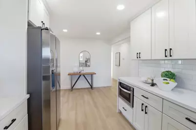 2736 Twin Oaks Ln, San Jose, CA 95127 - Photo 9