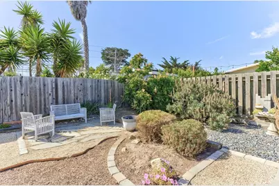 546 English Ave, Monterey, CA 93940 - Photo 45