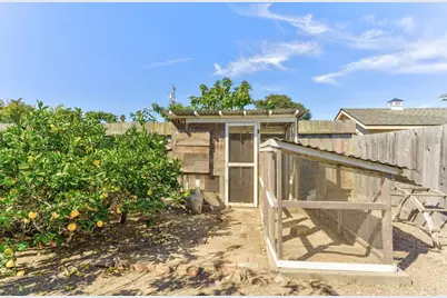 546 English Ave, Monterey, CA 93940 - Photo 49