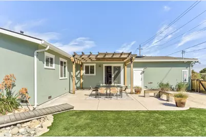 546 English Ave, Monterey, CA 93940 - Photo 43