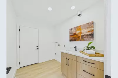 1825 Charmeran Ave, San Jose, CA 95124 - Photo 19
