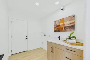 1825 Charmeran Ave, San Jose, CA 95124 - Photo 19