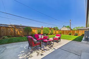 1825 Charmeran Ave, San Jose, CA 95124 - Photo 25