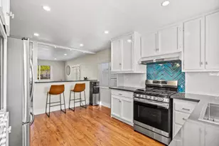 37 Portola Ave, Monterey, CA 93940 - Photo 9