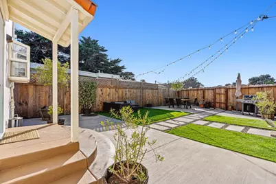 37 Portola Ave, Monterey, CA 93940 - Photo 15