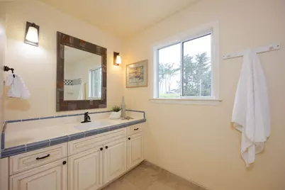 4th St, Montara, CA 94037 - Photo 17