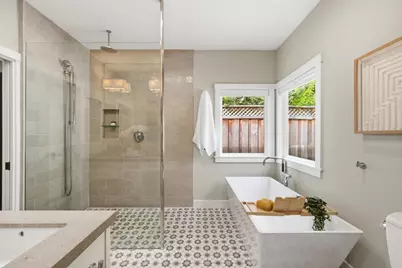 735 Coastland Dr, Palo Alto, CA 94303 - Photo 19