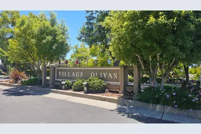 8626 American Oak Dr, San Jose, CA 95135 - Photo 23