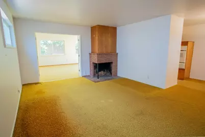 2539 Holland St, San Mateo, CA 94403 - Photo 3