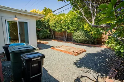 2539 Holland St, San Mateo, CA 94403 - Photo 21