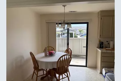 1056 Padre Dr 5, Salinas, CA 93901 - Photo 5