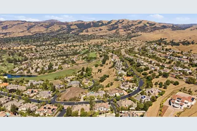 5600 Country Club Pkwy, San Jose, CA 95138 - Photo 73