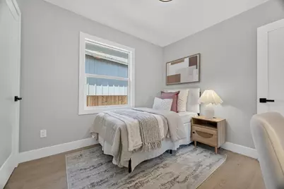 310 Errett Cir, Santa Cruz, CA 95060 - Photo 13