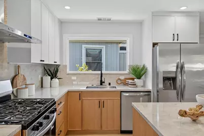 310 Errett Cir, Santa Cruz, CA 95060 - Photo 25