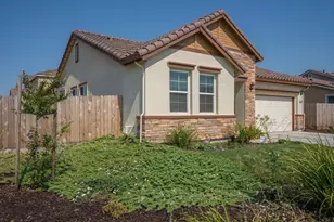1964 Gus Villalta Dr, Los Banos, CA 93635 - Photo 3
