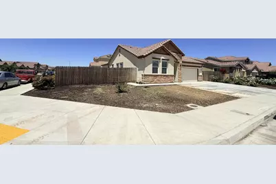 1964 Gus Villalta Dr, Los Banos, CA 93635 - Photo 5