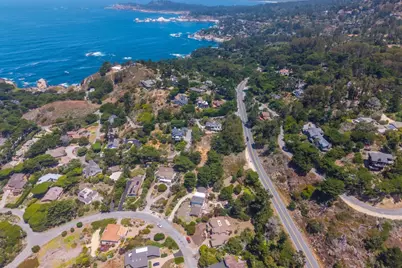 18 Yankee Point Dr, Carmel, CA 93923 - Photo 13