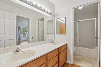 2843 Buena Knoll Ct, San Jose, CA 95121 - Photo 33