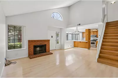 2843 Buena Knoll Ct, San Jose, CA 95121 - Photo 9