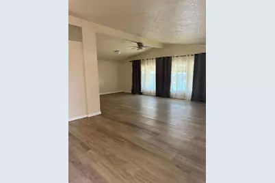 488 E Childs Ave, Merced, CA 95341 - Photo 17