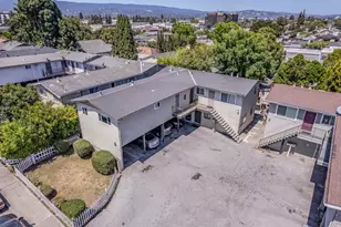 557 Hampshire Ave, Redwood City, CA 94063 - Photo 1