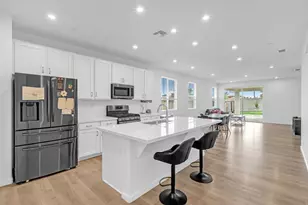 4076 Eugene Dr, Olivehurst, CA 95961 - Photo 5