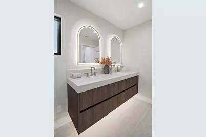 1389 Chelsea Dr, Los Altos, CA 94024 - Photo 47