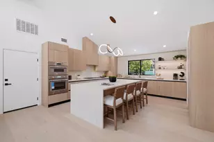 1389 Chelsea Dr, Los Altos, CA 94024 - Photo 13
