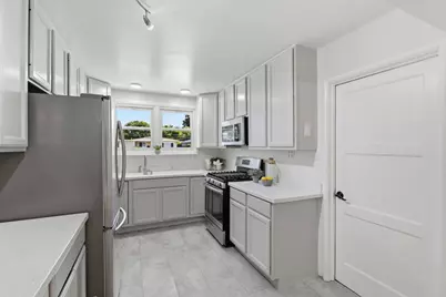 1067 Fulton Ave, Sunnyvale, CA 94089 - Photo 9