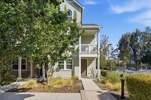 350 Circuit Wy, Mountain View, CA 94043 - Photo 3