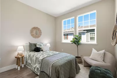 350 Circuit Way, Mountain View, CA 94043 - Photo 29