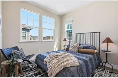 350 Circuit Way, Mountain View, CA 94043 - Photo 27