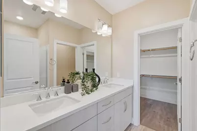 350 Circuit Way, Mountain View, CA 94043 - Photo 25